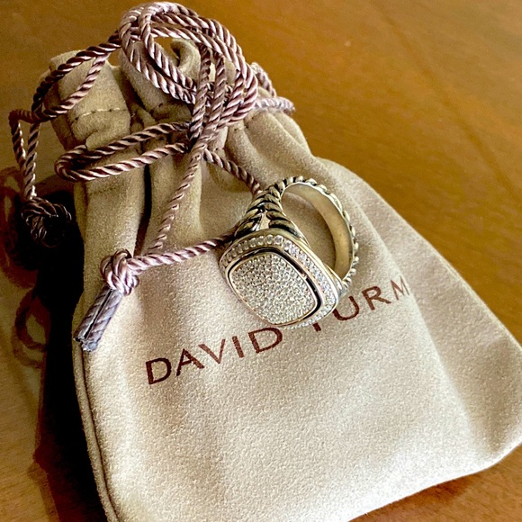 DAVID YUMAN RING  FIRM PRICE - Picture 6 of 6